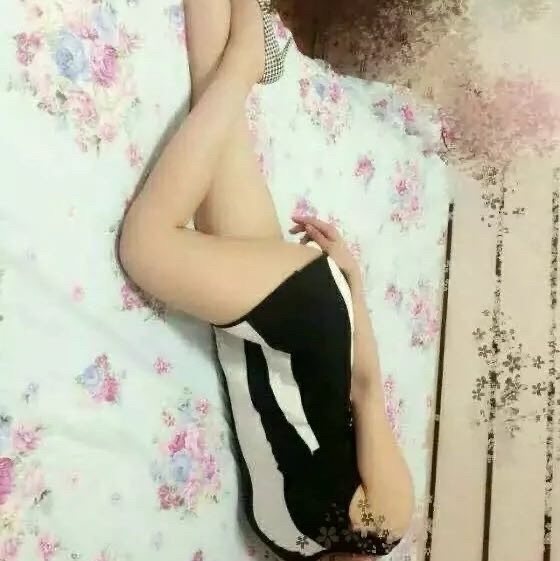 身材高挑长腿熟女